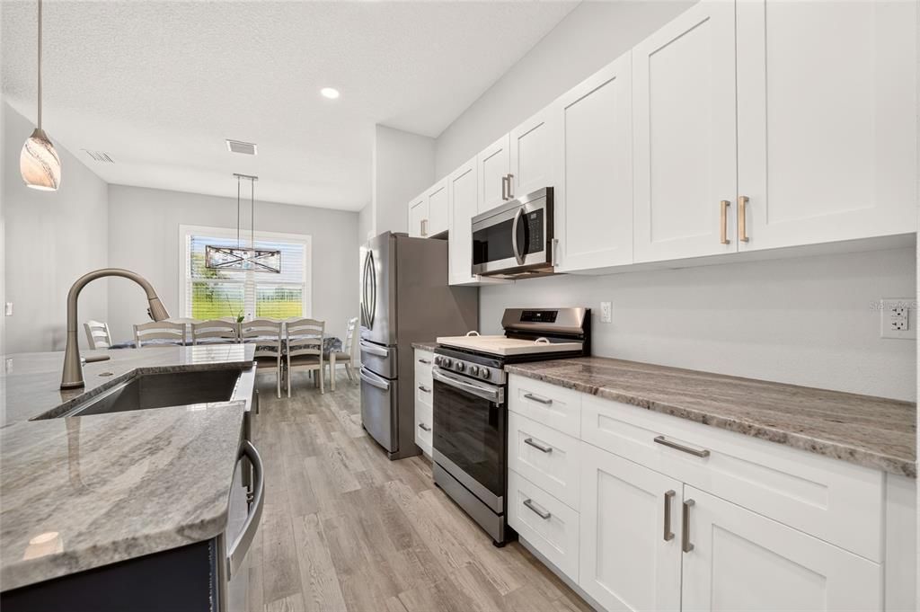 For Sale: $659,900 (4 beds, 3 baths, 2779 Square Feet)