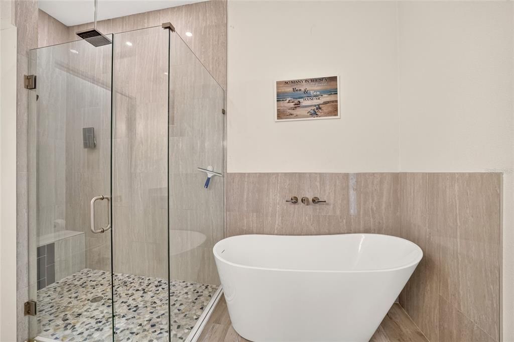 For Sale: $659,900 (4 beds, 3 baths, 2779 Square Feet)