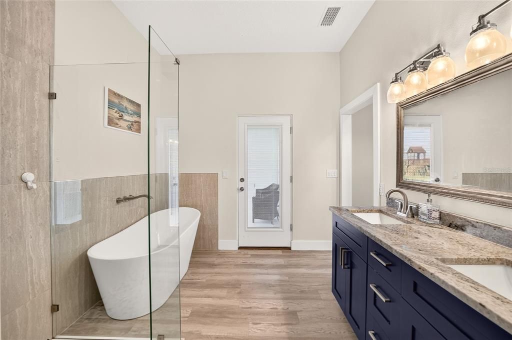 For Sale: $659,900 (4 beds, 3 baths, 2779 Square Feet)