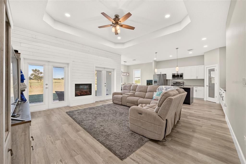 For Sale: $659,900 (4 beds, 3 baths, 2779 Square Feet)
