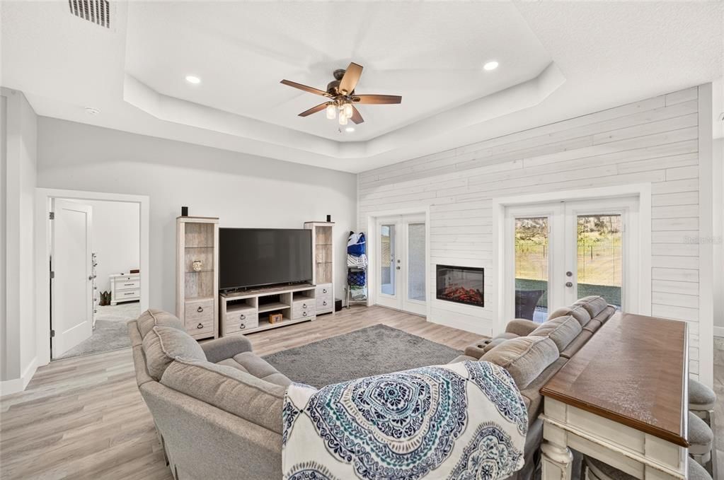 For Sale: $659,900 (4 beds, 3 baths, 2779 Square Feet)