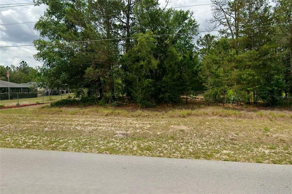 En Venta: $14,000 (0.24 acres)