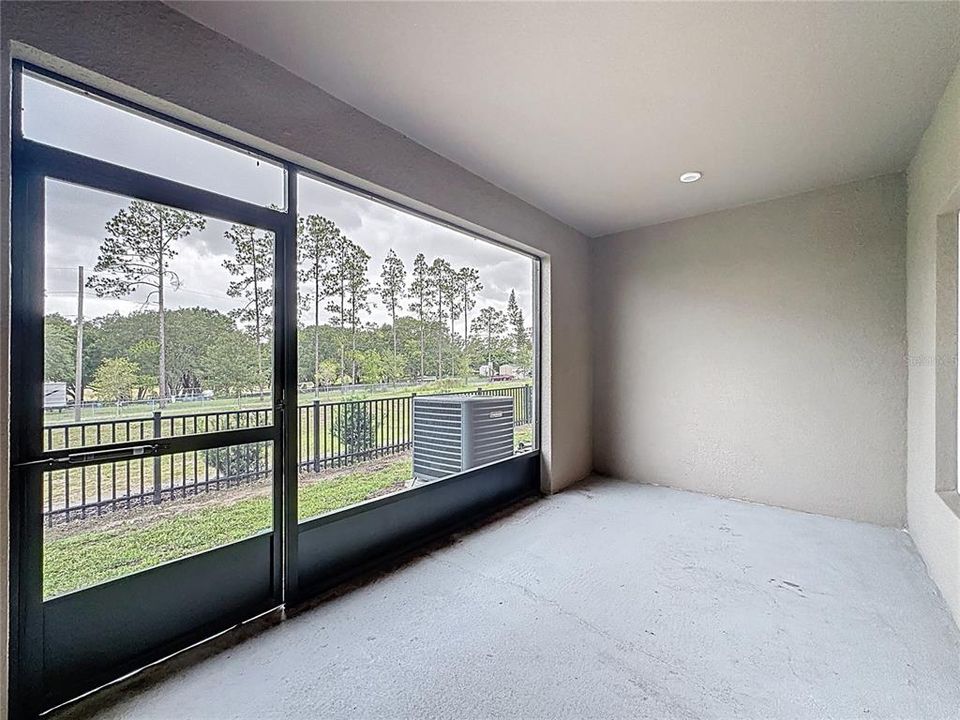 For Rent: $1,750 (3 beds, 2 baths, 1413 Square Feet)