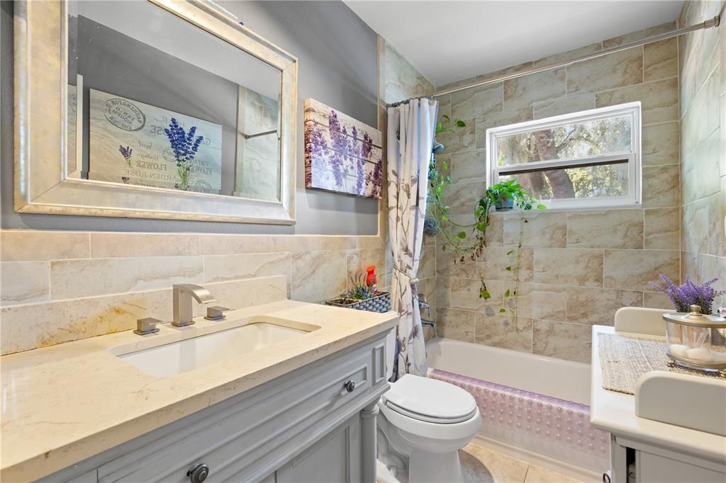 En Venta: $479,000 (3 camas, 2 baños, 1194 Pies cuadrados)