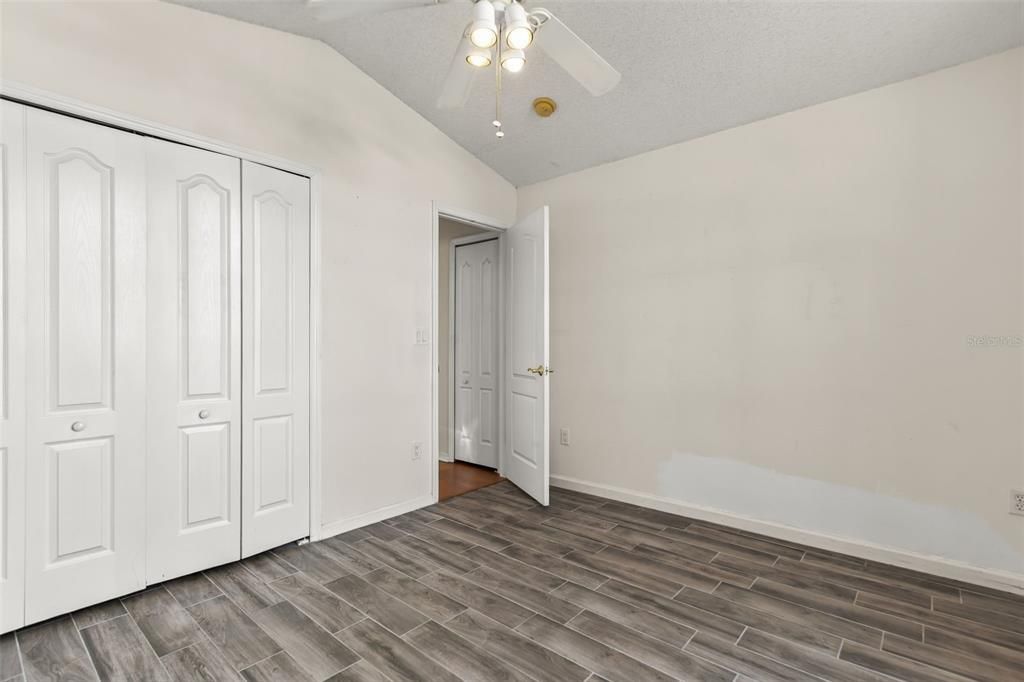 For Sale: $349,900 (3 beds, 2 baths, 1481 Square Feet)