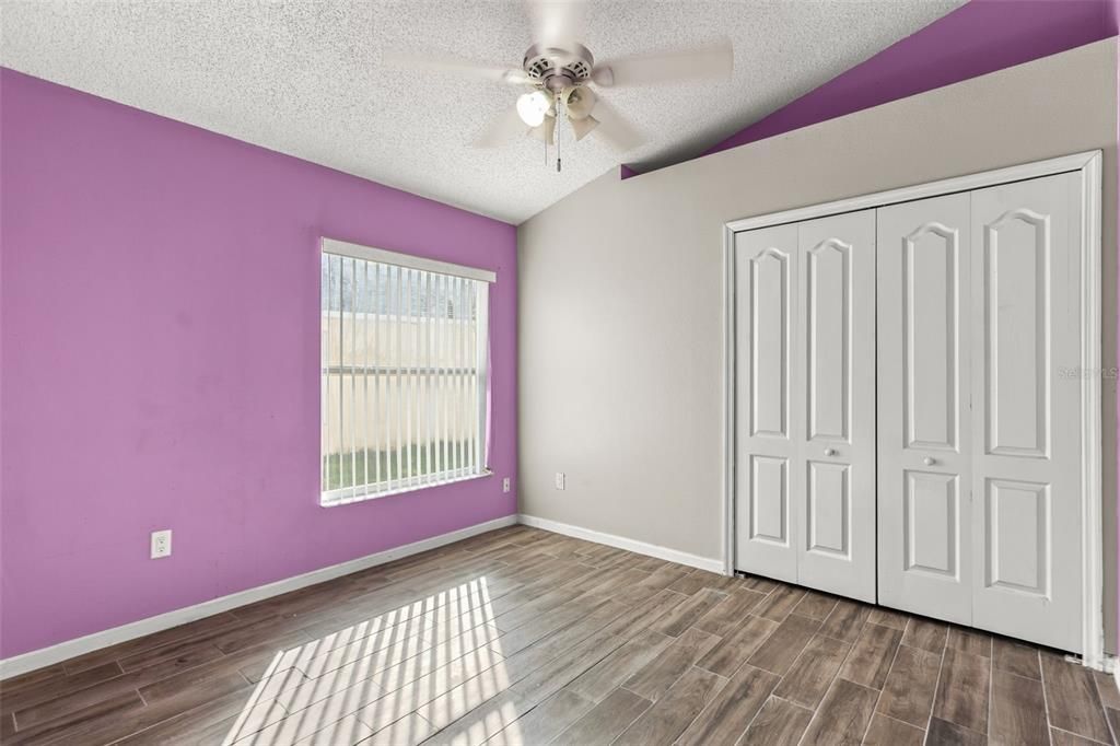 For Sale: $349,900 (3 beds, 2 baths, 1481 Square Feet)