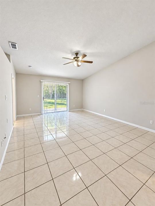 For Sale: $429,000 (6 beds, 0 baths, 2307 Square Feet)