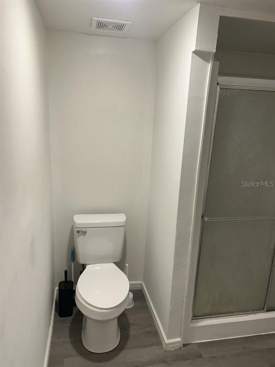 For Sale: $229,000 (2 beds, 2 baths, 930 Square Feet)