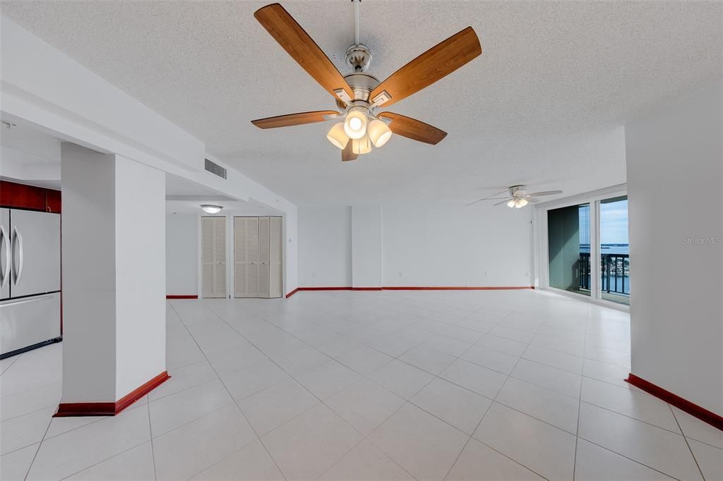 For Rent: $3,200 (2 beds, 2 baths, 1300 Square Feet)
