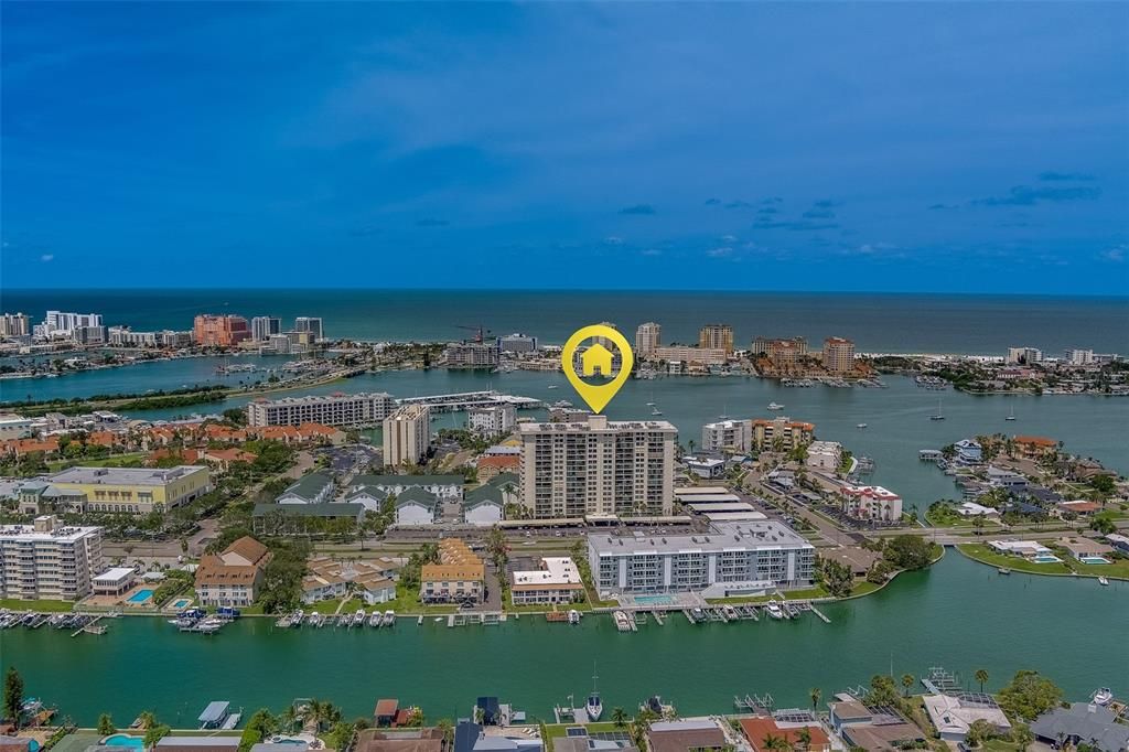 For Rent: $3,200 (2 beds, 2 baths, 1300 Square Feet)