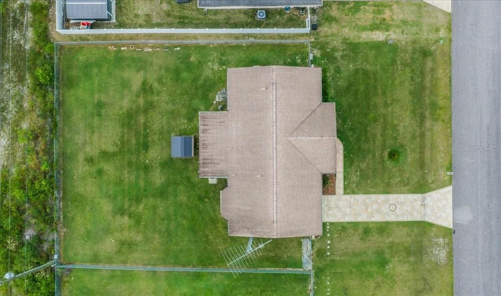 For Rent: $1,695 (3 beds, 2 baths, 1290 Square Feet)