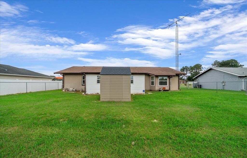 For Rent: $1,695 (3 beds, 2 baths, 1290 Square Feet)