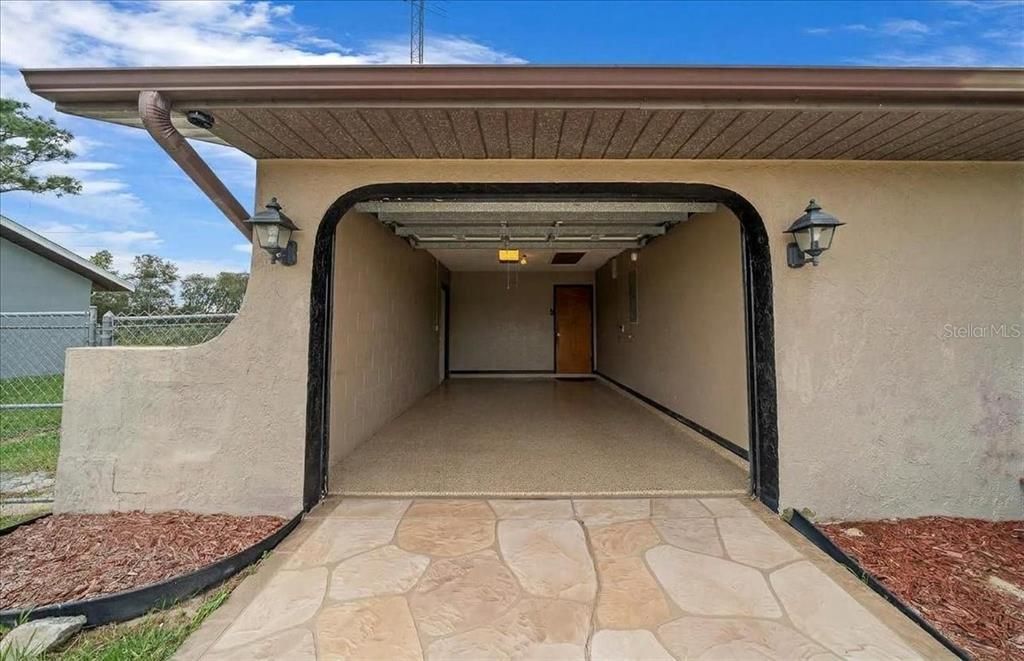 For Rent: $1,695 (3 beds, 2 baths, 1290 Square Feet)
