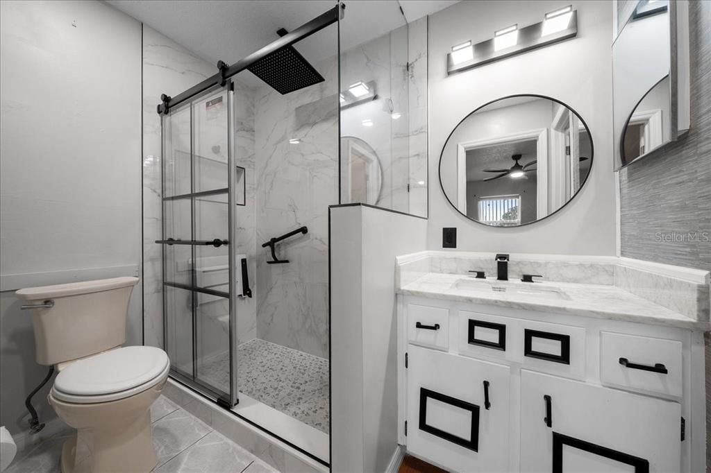 For Rent: $1,695 (3 beds, 2 baths, 1290 Square Feet)