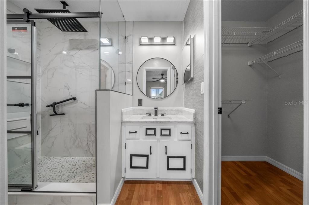 For Rent: $1,695 (3 beds, 2 baths, 1290 Square Feet)