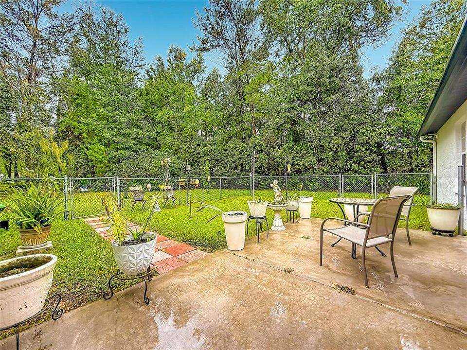 En Venta: $449,900 (4 camas, 2 baños, 2660 Pies cuadrados)