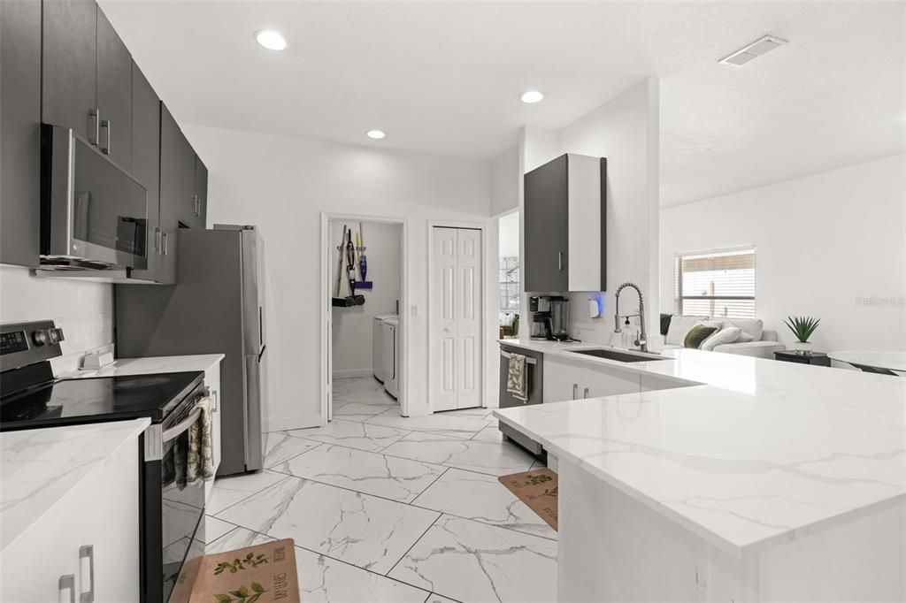 For Sale: $459,000 (4 beds, 2 baths, 1866 Square Feet)