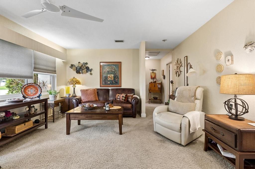 For Sale: $435,000 (3 beds, 2 baths, 2024 Square Feet)