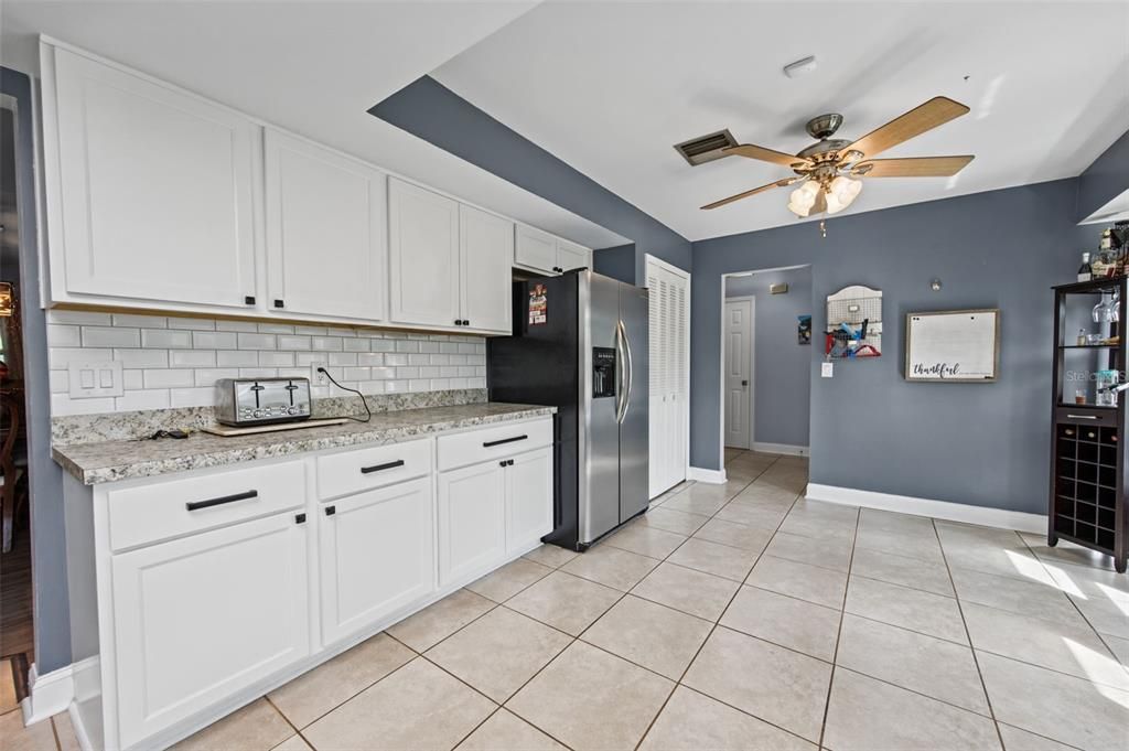 For Sale: $585,000 (3 beds, 2 baths, 2133 Square Feet)