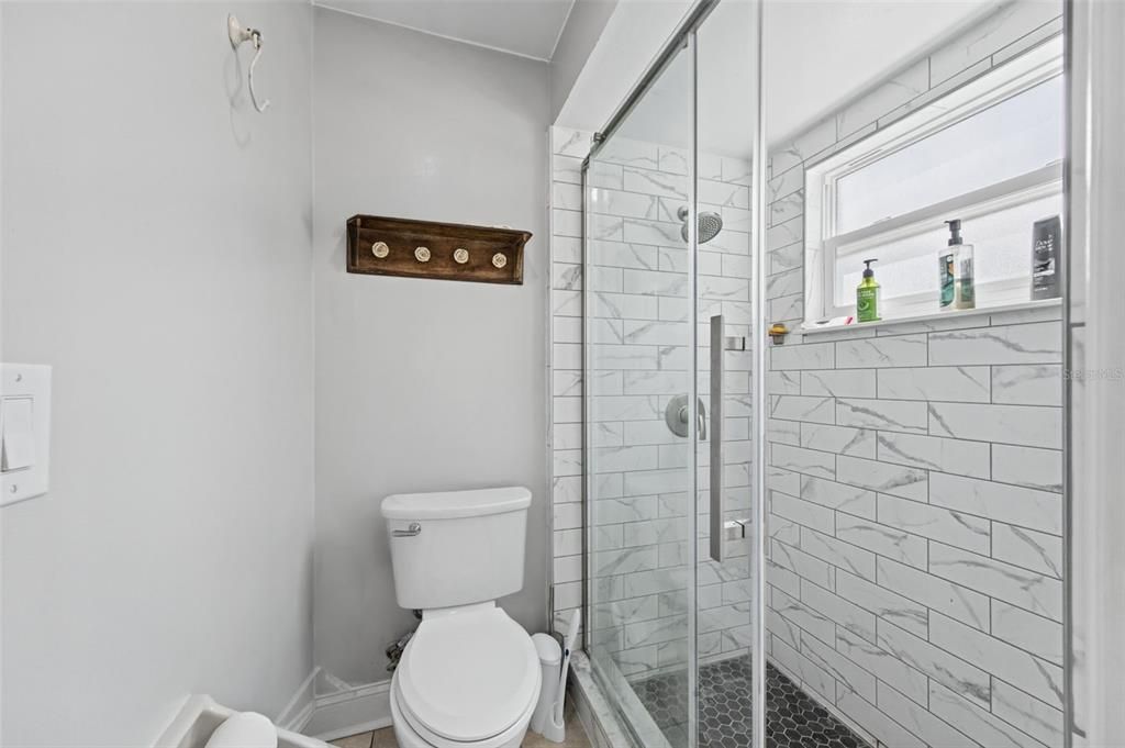 For Sale: $585,000 (3 beds, 2 baths, 2133 Square Feet)