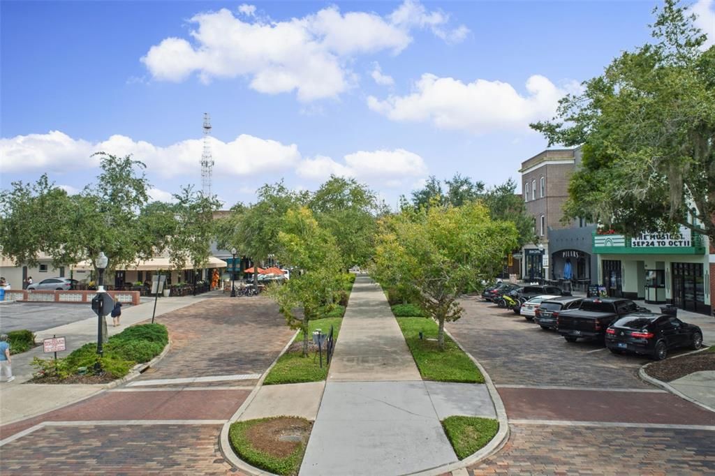 For Sale: $585,000 (3 beds, 2 baths, 2133 Square Feet)