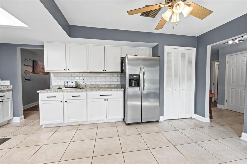 For Sale: $585,000 (3 beds, 2 baths, 2133 Square Feet)