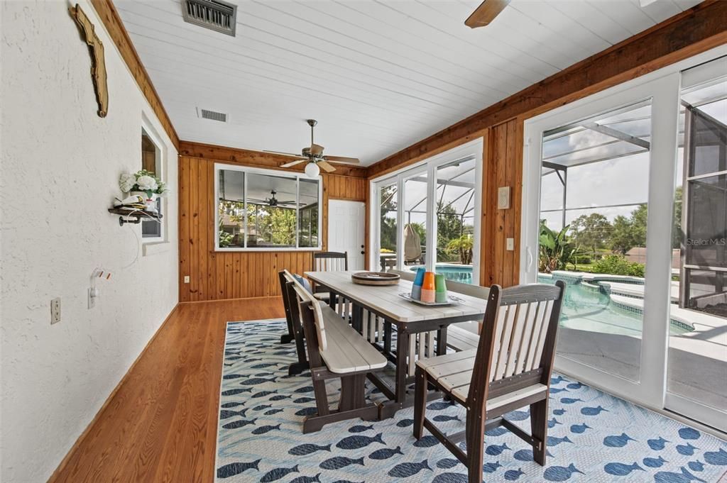 For Sale: $585,000 (3 beds, 2 baths, 2133 Square Feet)