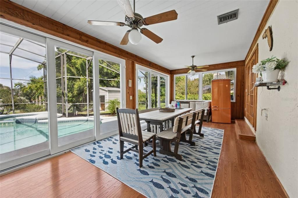 For Sale: $585,000 (3 beds, 2 baths, 2133 Square Feet)