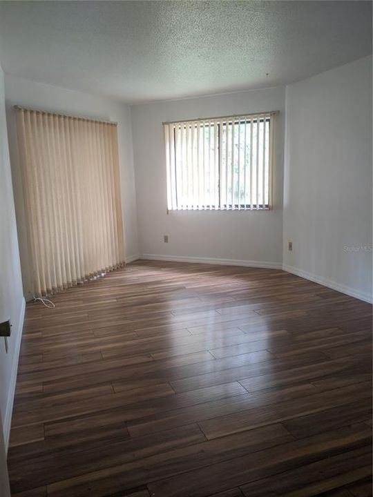 En Renta: $1,800 (2 camas, 2 baños, 950 Pies cuadrados)