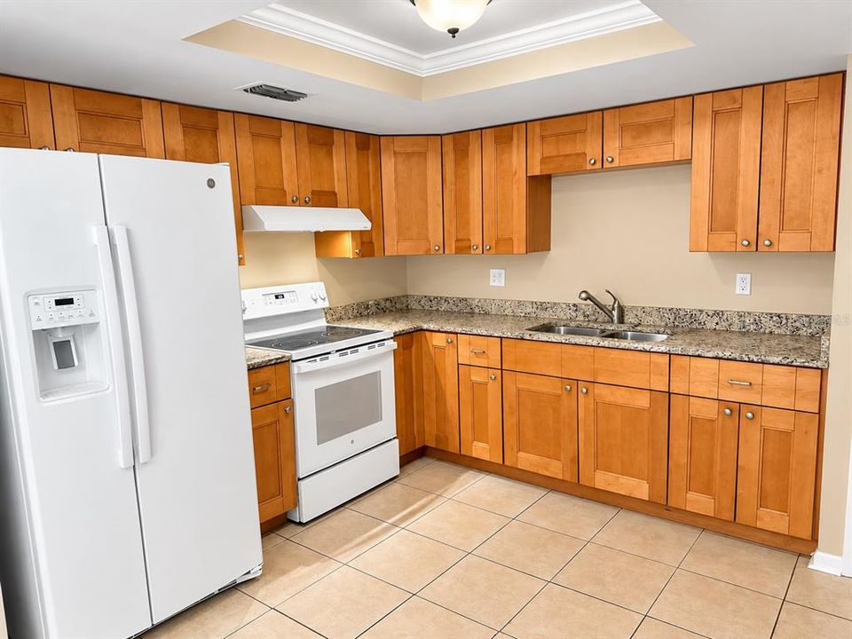 For Sale: $265,000 (3 beds, 2 baths, 1281 Square Feet)