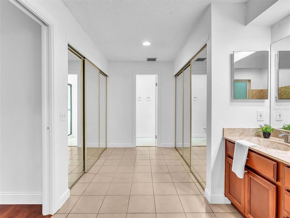 En Venta: $705,000 (3 camas, 2 baños, 1772 Pies cuadrados)