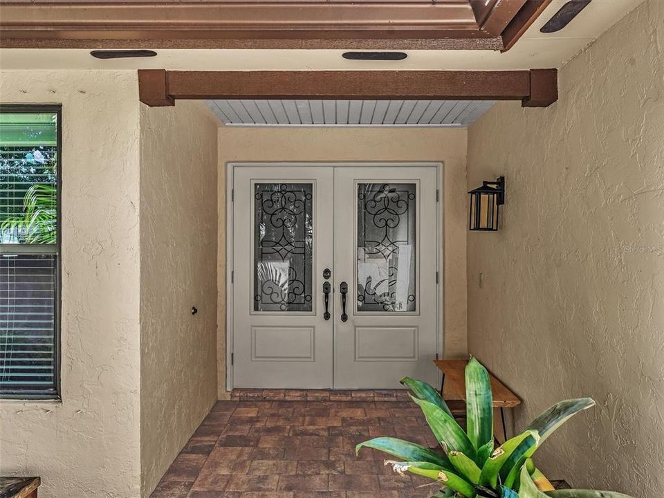 En Venta: $705,000 (3 camas, 2 baños, 1772 Pies cuadrados)