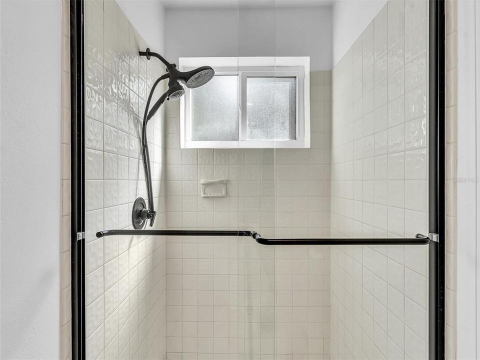En Venta: $705,000 (3 camas, 2 baños, 1772 Pies cuadrados)