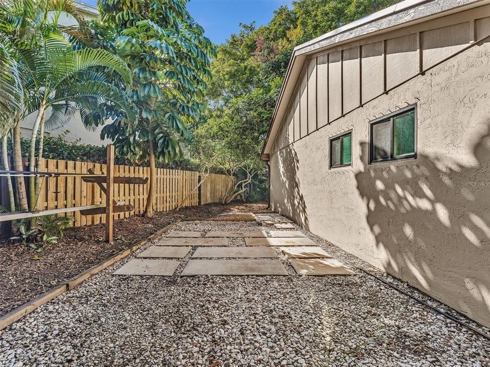 En Venta: $705,000 (3 camas, 2 baños, 1772 Pies cuadrados)