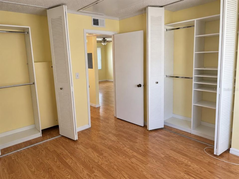 В аренду: $1,450 (2 спален, 1 ванн, 600 Квадратных фут)