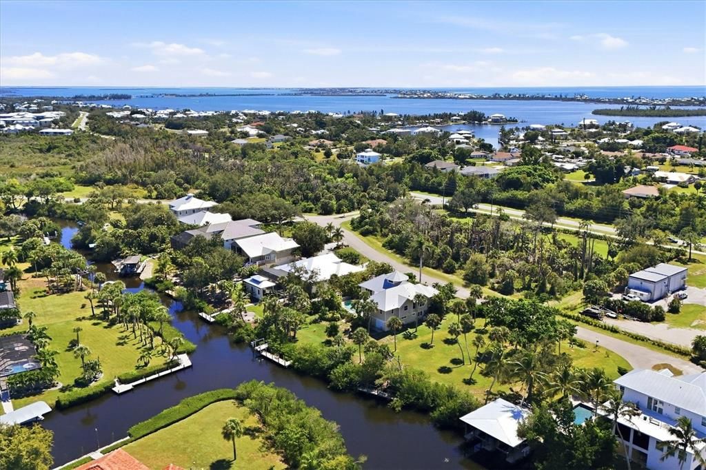待售: $269,000 (0.36 acres)