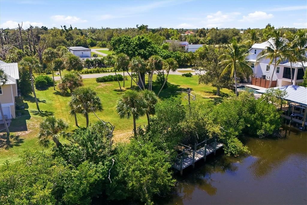 待售: $269,000 (0.36 acres)