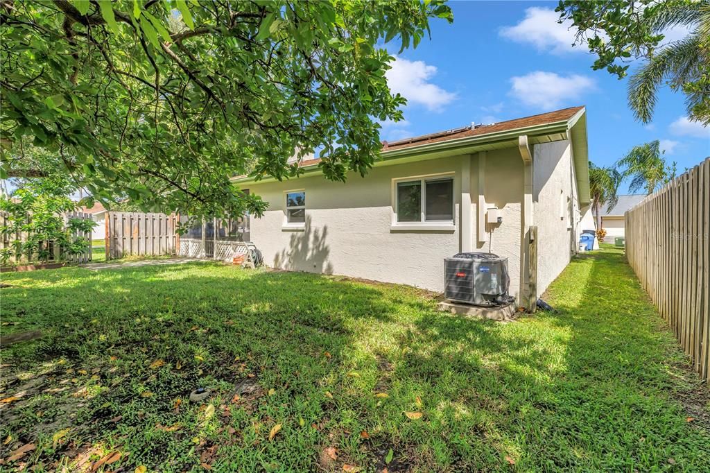 For Sale: $399,900 (3 beds, 2 baths, 1429 Square Feet)