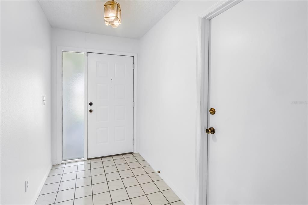 For Sale: $399,900 (3 beds, 2 baths, 1429 Square Feet)