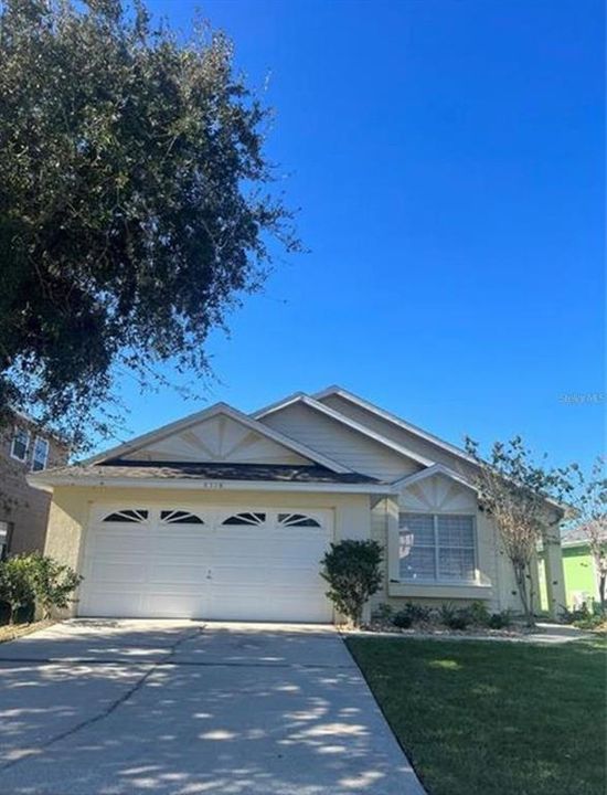 For Sale: $368,000 (3 beds, 2 baths, 1215 Square Feet)