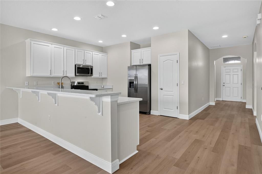 For Sale: $357,000 (4 beds, 2 baths, 1997 Square Feet)