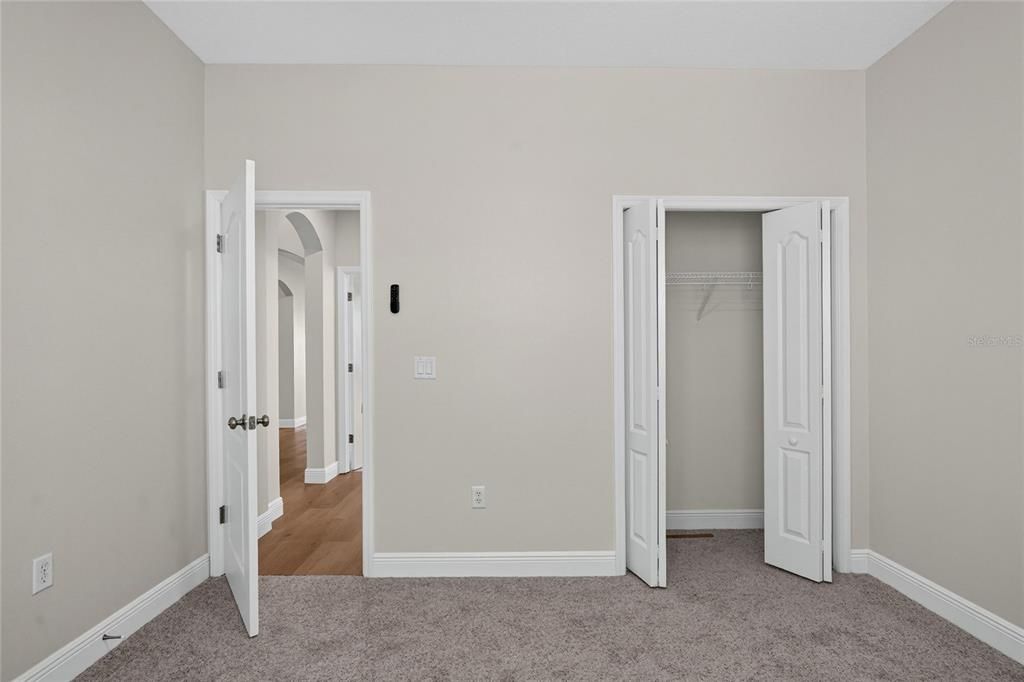 For Sale: $357,000 (4 beds, 2 baths, 1997 Square Feet)