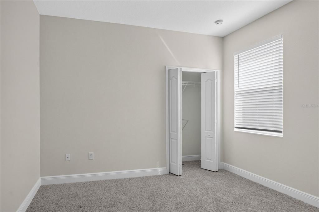 For Sale: $357,000 (4 beds, 2 baths, 1997 Square Feet)
