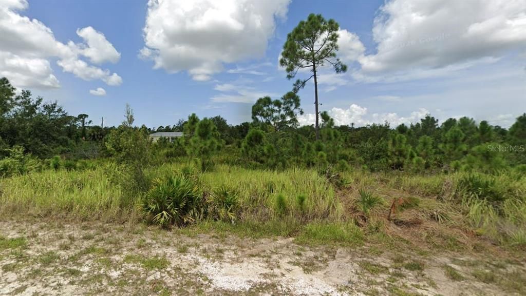 En Venta: $18,000 (0.15 acres)