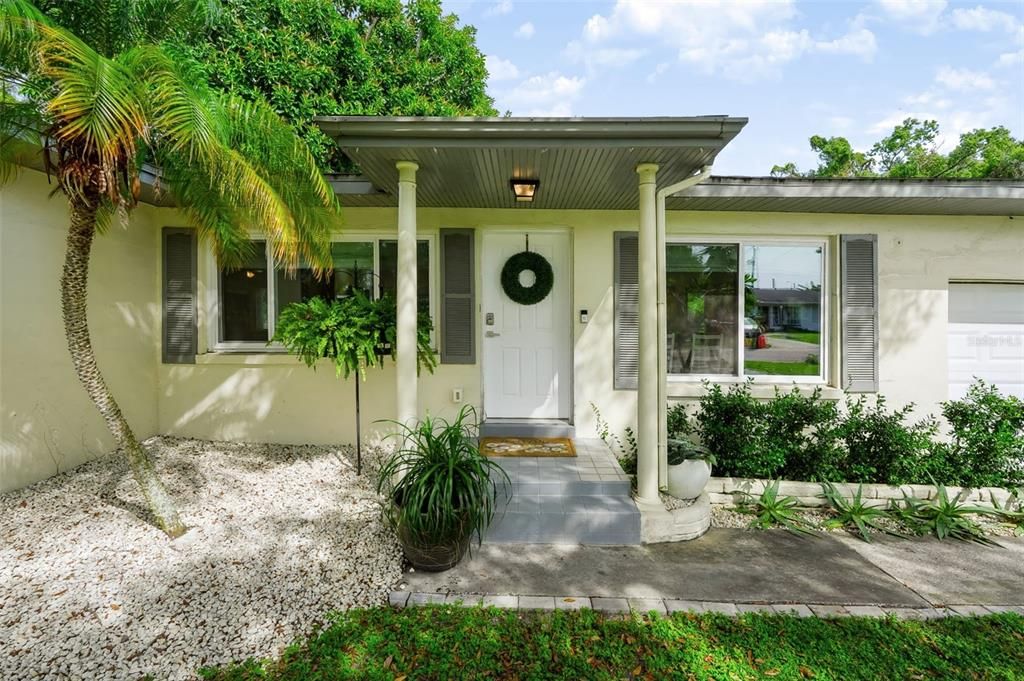 En Venta: $425,000 (3 camas, 2 baños, 1250 Pies cuadrados)