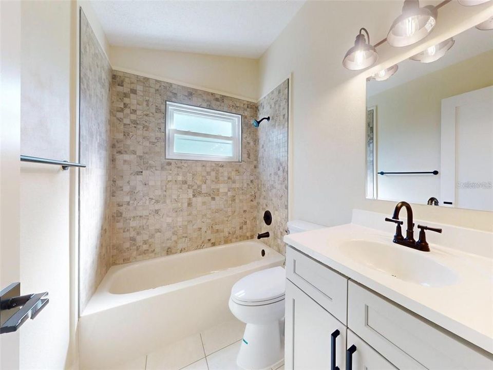 For Rent: $2,400 (2 beds, 2 baths, 1456 Square Feet)