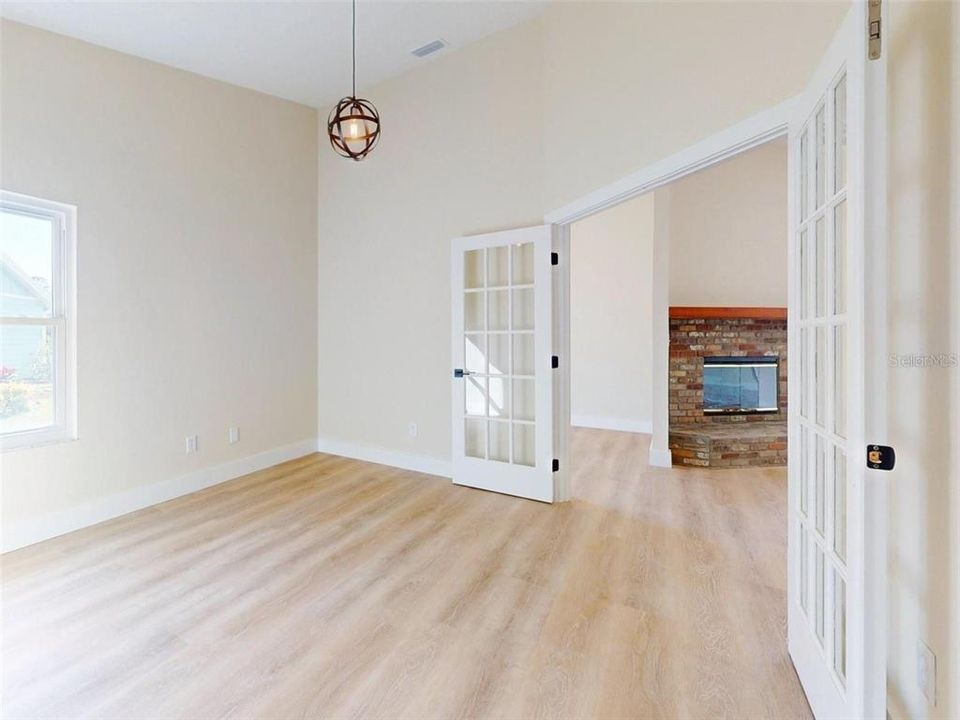 For Rent: $2,400 (2 beds, 2 baths, 1456 Square Feet)