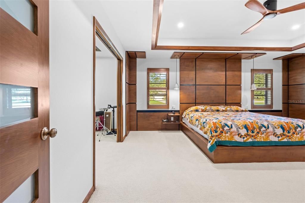 На продажу: $499,900 (3 спален, 2 ванн, 2524 Квадратных фут)