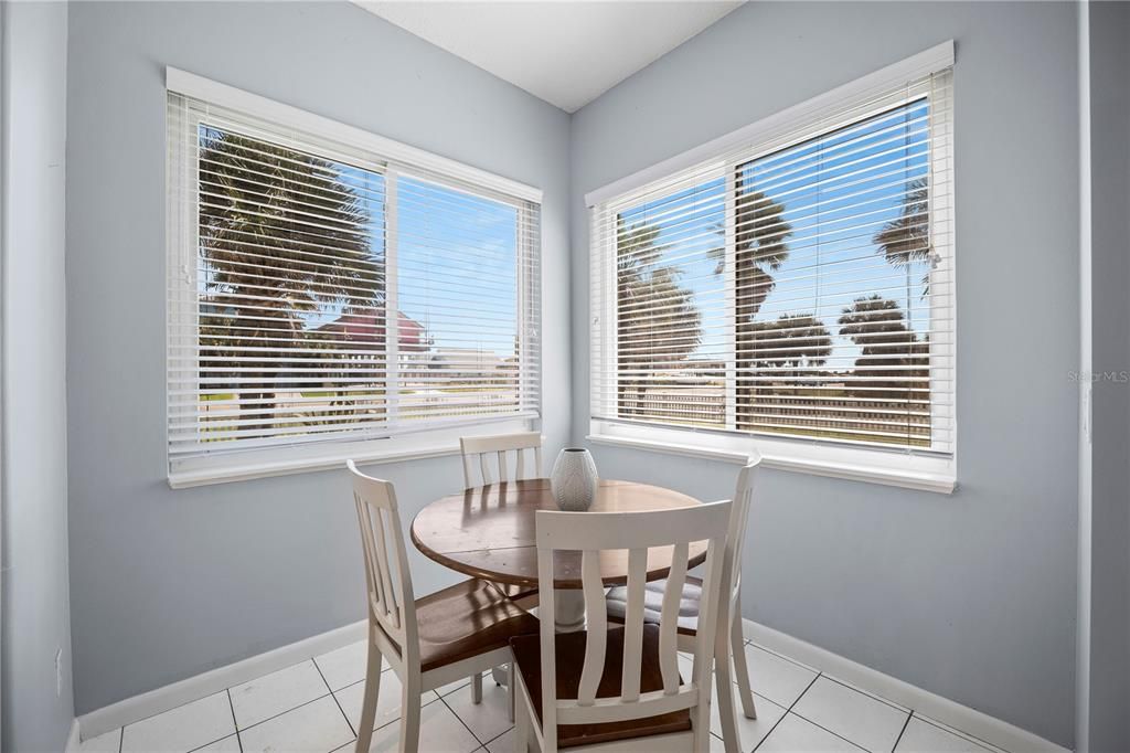 For Sale: $1,000,000 (3 beds, 2 baths, 2281 Square Feet)
