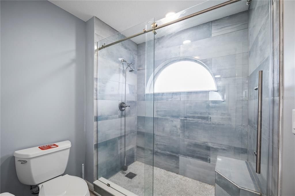 For Sale: $1,000,000 (3 beds, 2 baths, 2281 Square Feet)